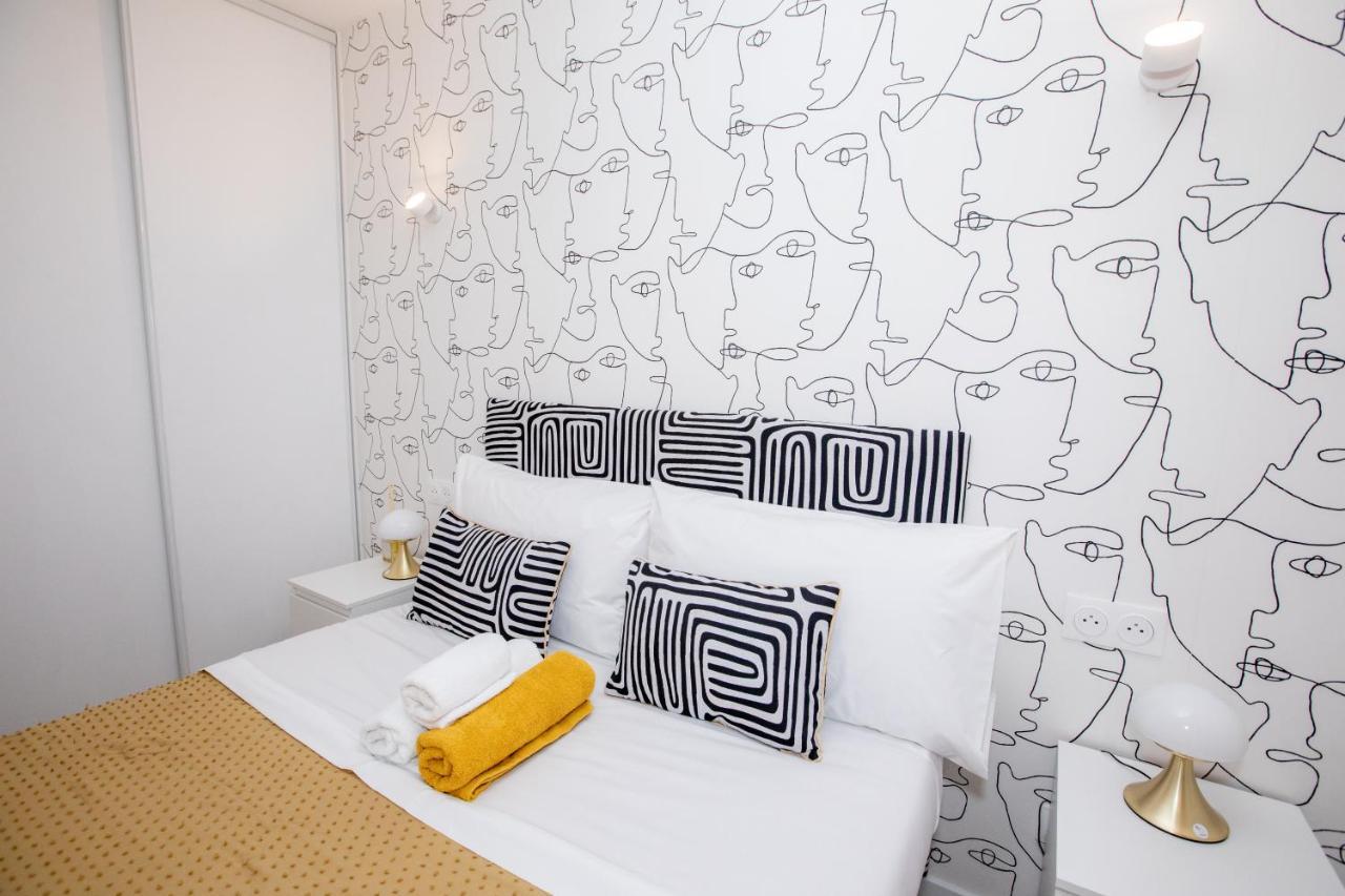 Luxueux 3p. Art Deco + Parking Apartamento