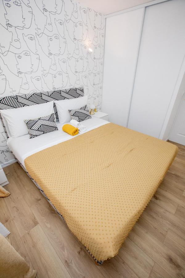 Apartment Luxueux 3p. Art Deco + Parking Cannes